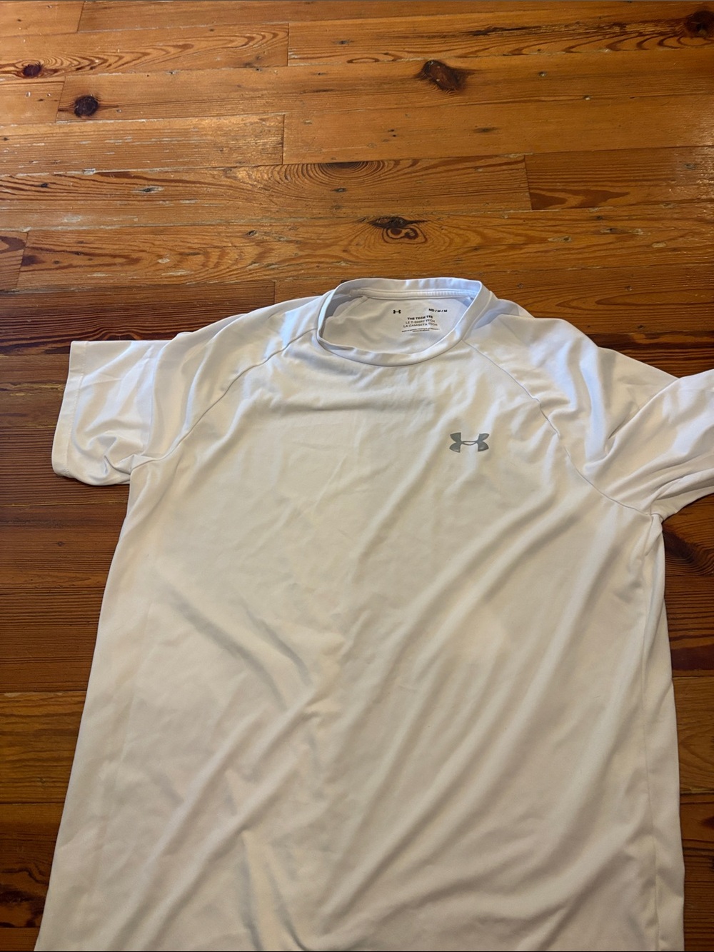 Under Armour White Short Sleeve Athletic Tee with Silver Logo